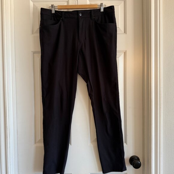 EUC Lululemon ABC pant - men's size 38 with 31-inch inseam - Black - Picture 3 of 9
